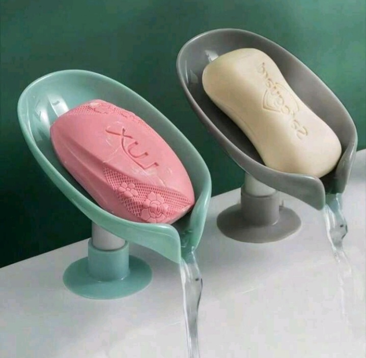 2pcs Leaf-Shaped Drain Soap Holder Set